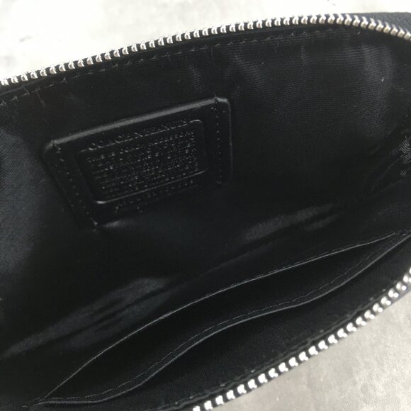 Coach X Peanuts Corner Zip Wristlet Wallet With Snoopy & Woodstock - Picture 9 of 10